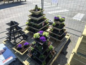 Blomekasse pyramide
